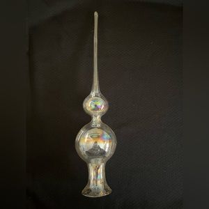 Iridescent glass tree topper spire